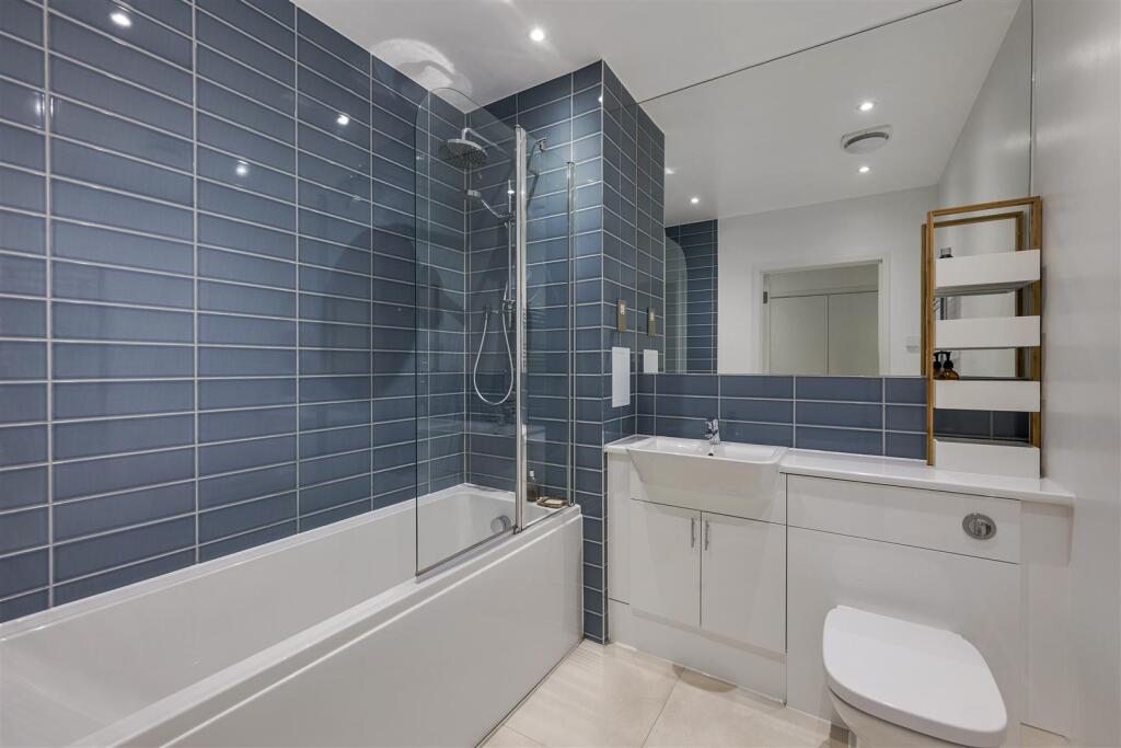 Sutherland Road, E17