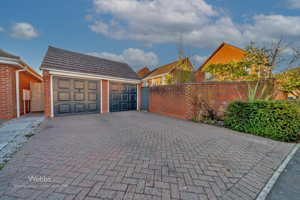 detached double garage