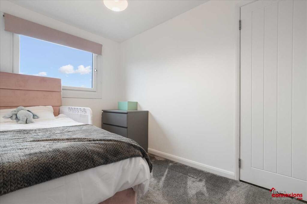 Bedroom Three (2)
