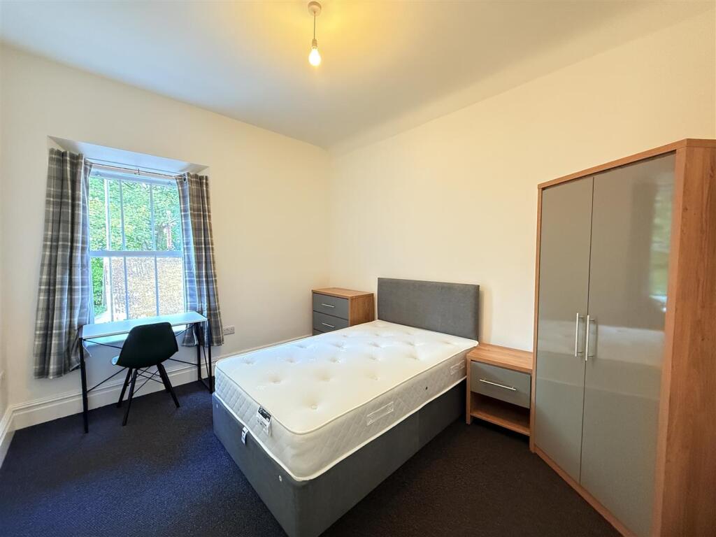 Bedroom 3.JPG