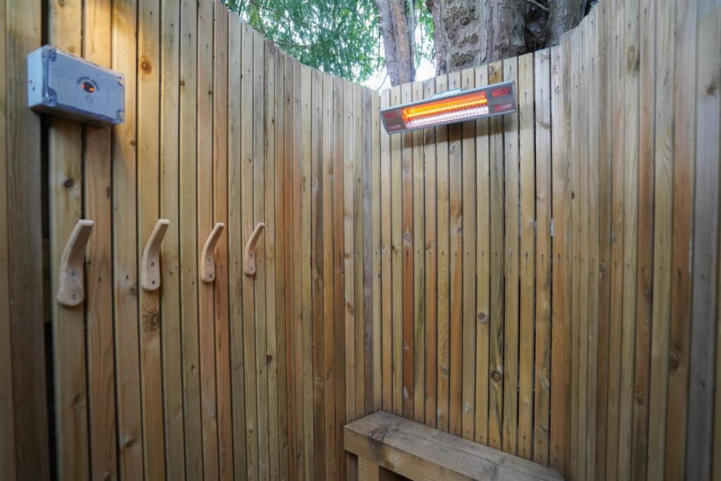 Pear Tree Cottage (42).jpg