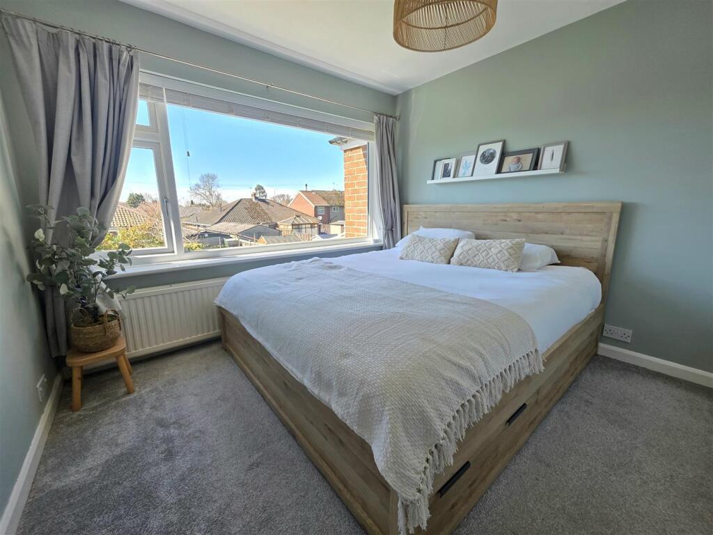 Bedroom One.jpg