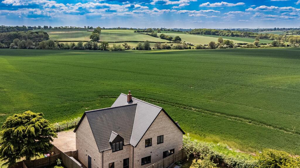 dji_fly_20250509_132420_0014_1746797459995_photo.j