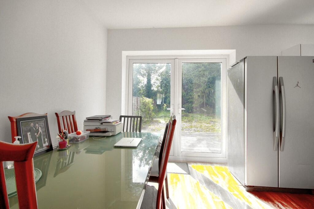 Dining 1 (4)