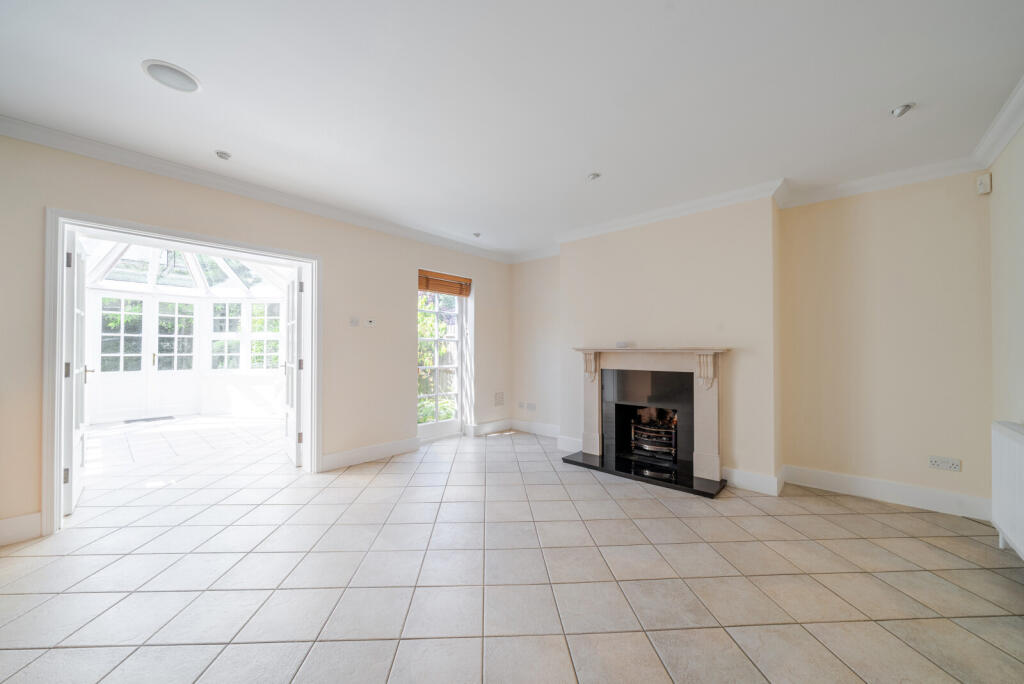 1312405-16-6852c5...