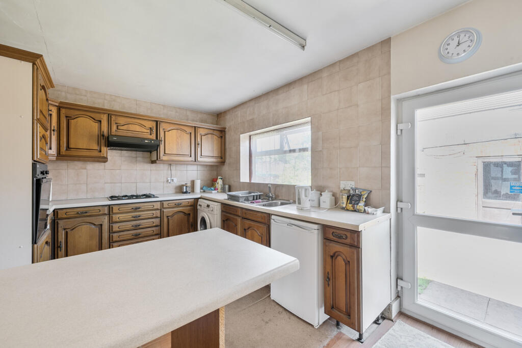 1316521-10-686277...