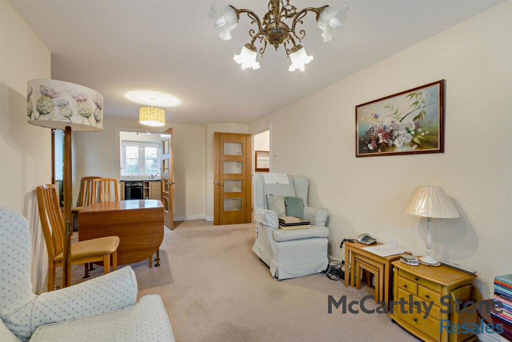 8673357-interior14-800.jpg