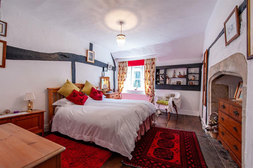 Bedroom 3.jpg