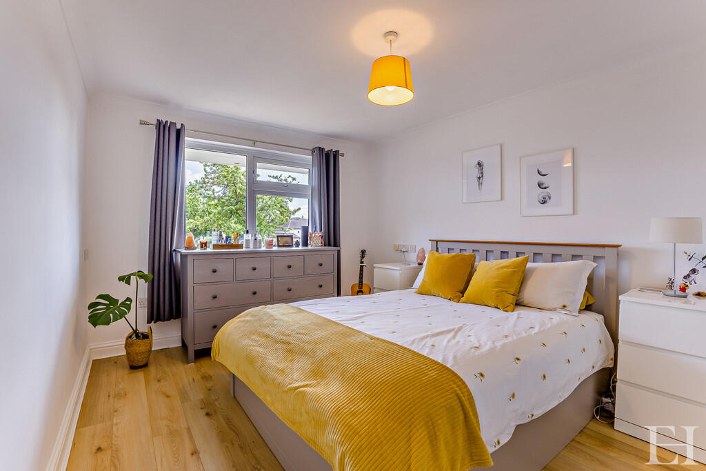 8648789-interiorW...