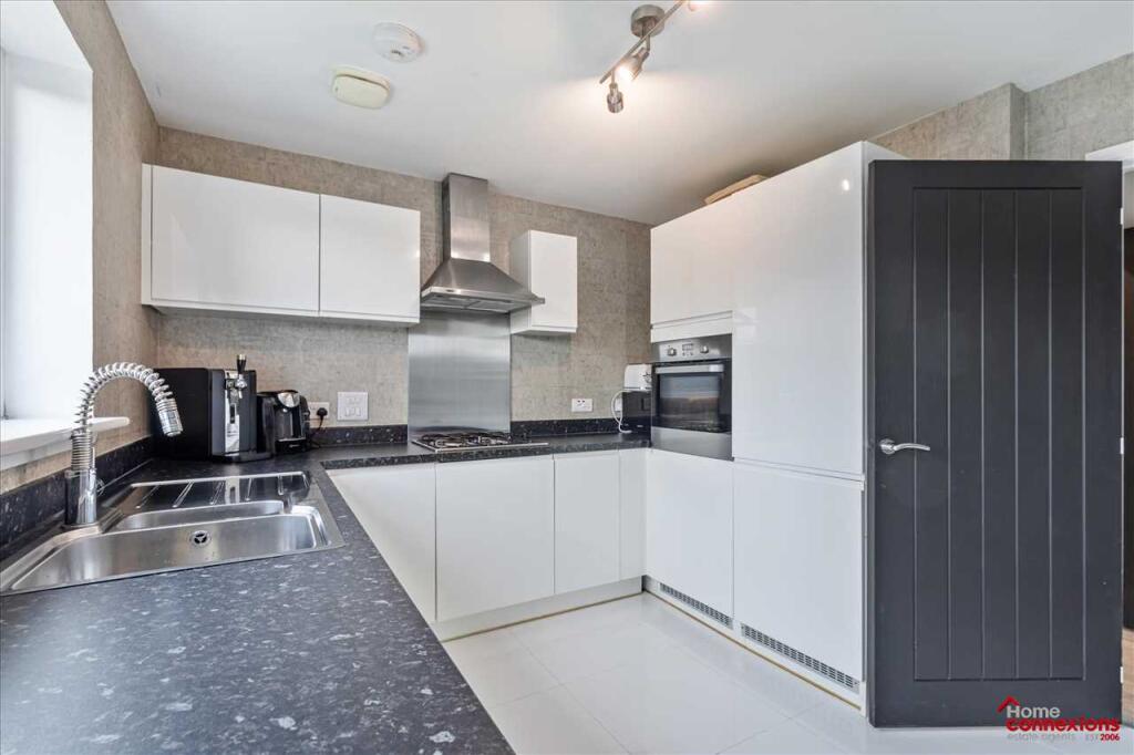 Kitchen Dining (3)