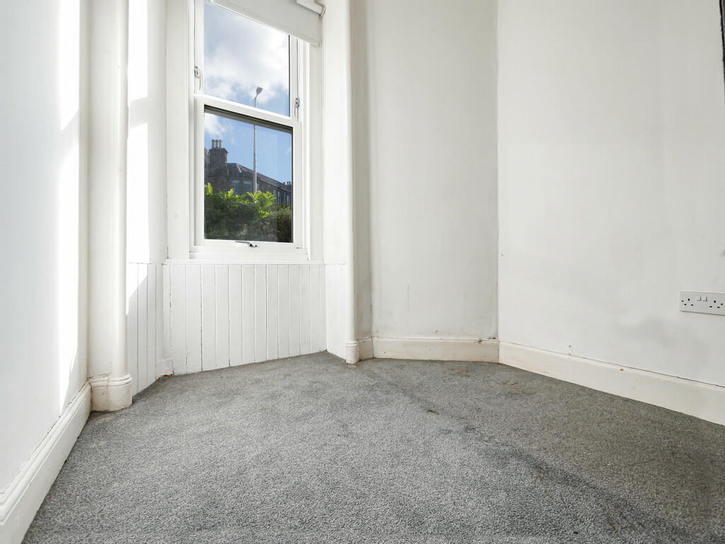 Bedroom 2-1