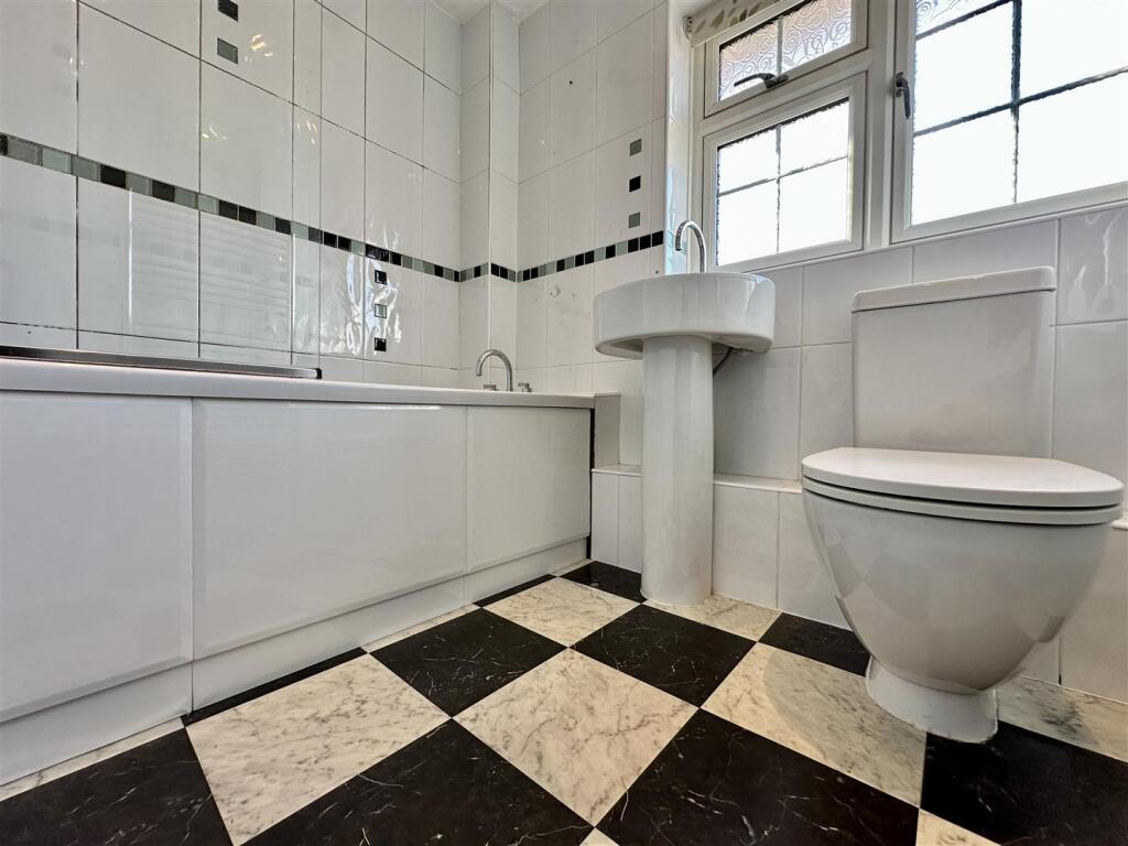 Family Bathroom
