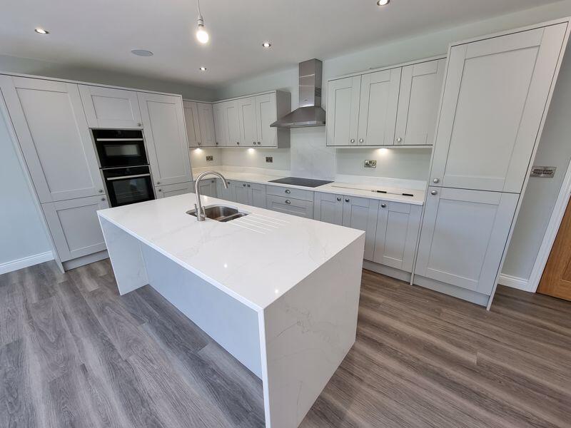 EXAMPLE Kitchen