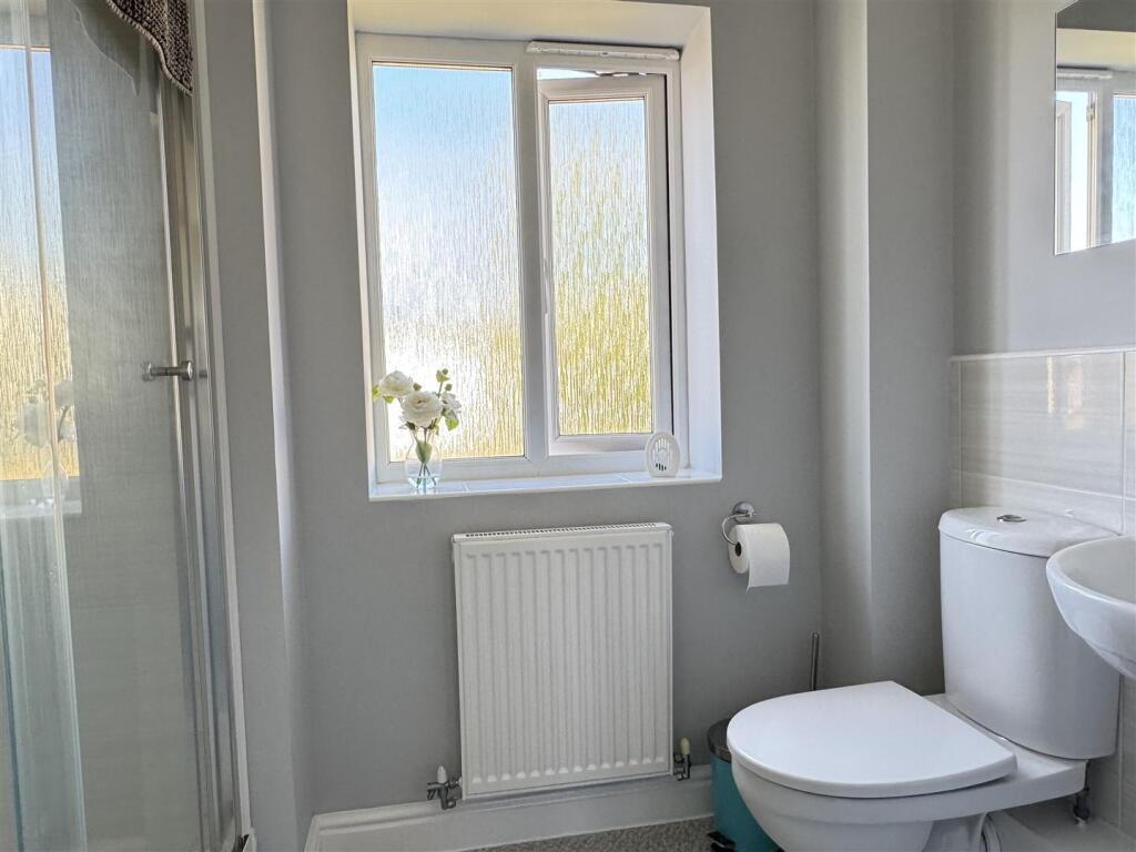 En-Suite Shower