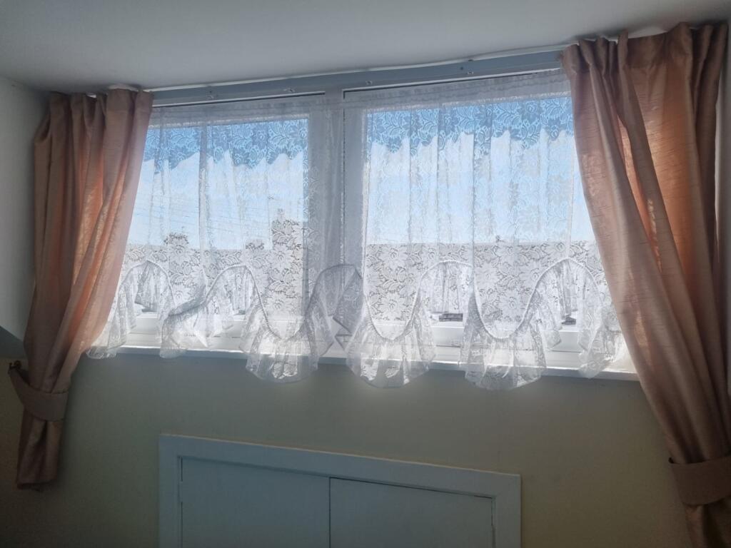 2060bc0a-78a0-4b9a-b8d1-3b309b43543a