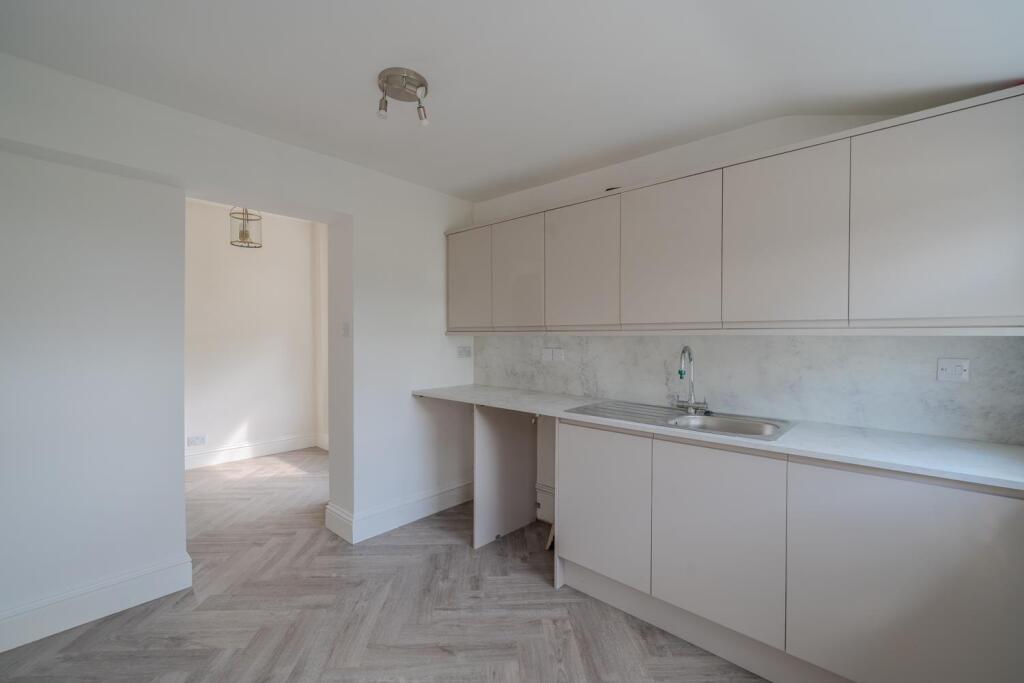 120 Sunnybank Rd-24.jpg