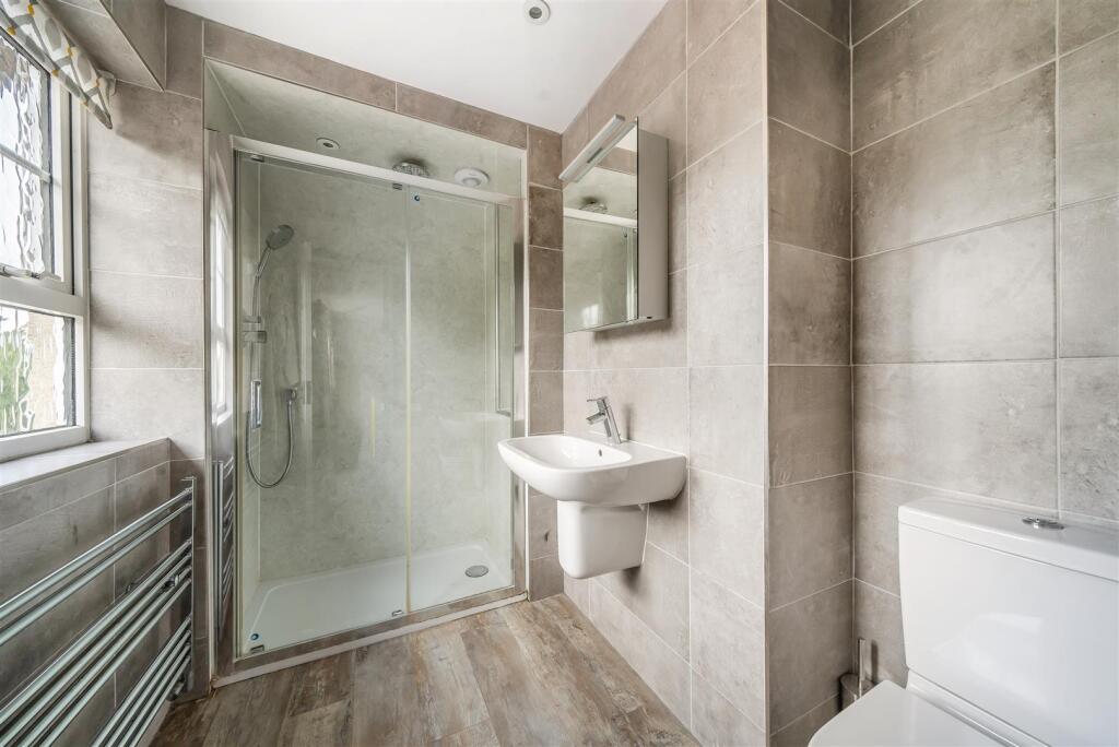 38 Graham Hill Road,Towcester