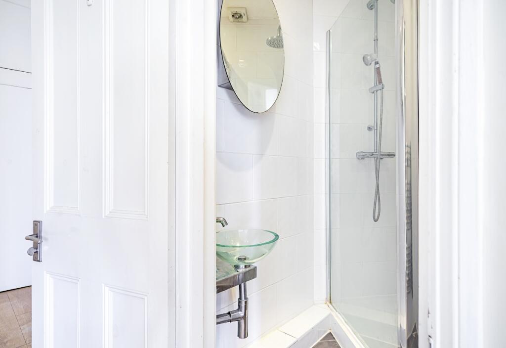 Bessborough-Mansi...