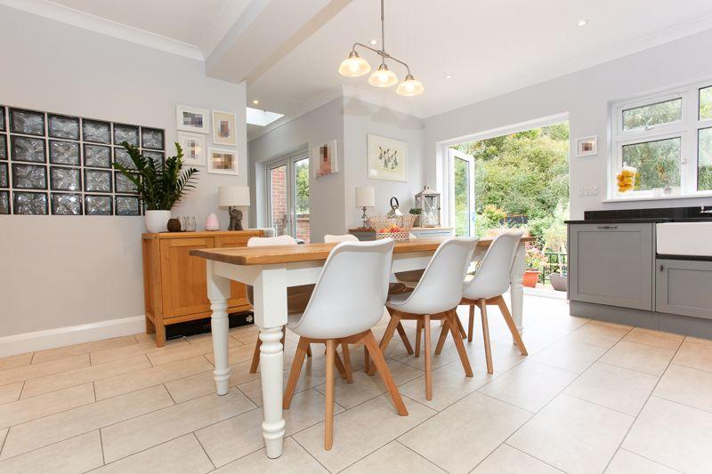 Fitted Kitchen...
