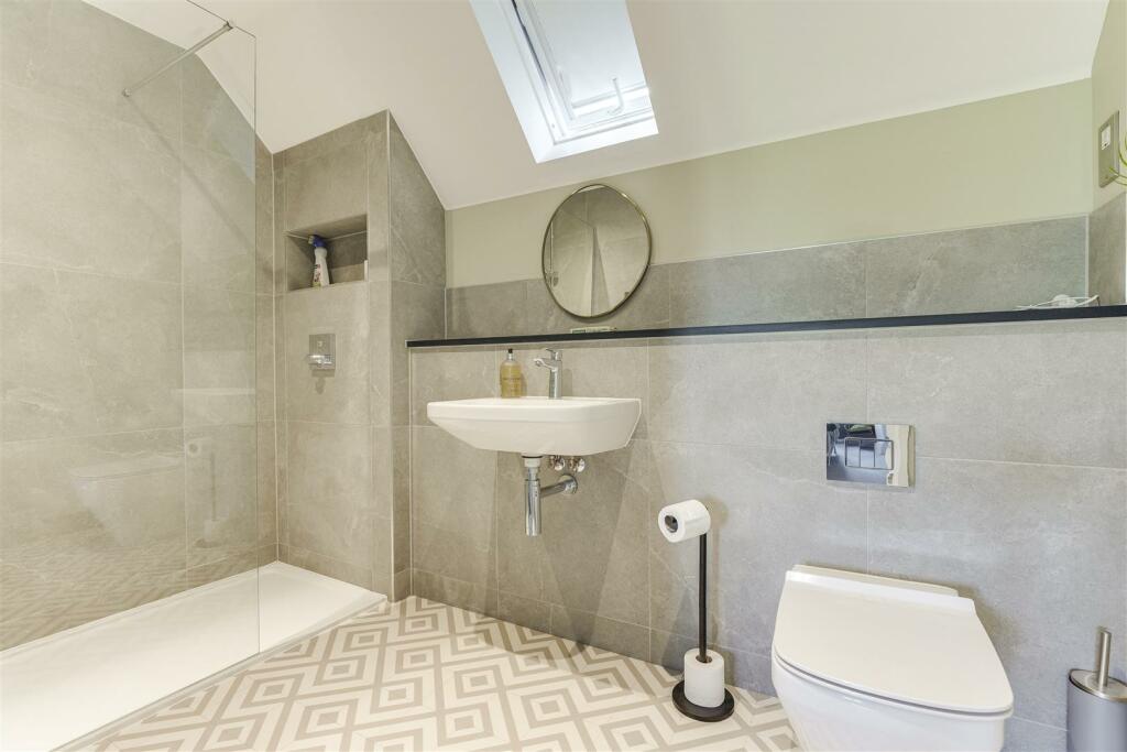 Joyce Frankland Close-8.jpg