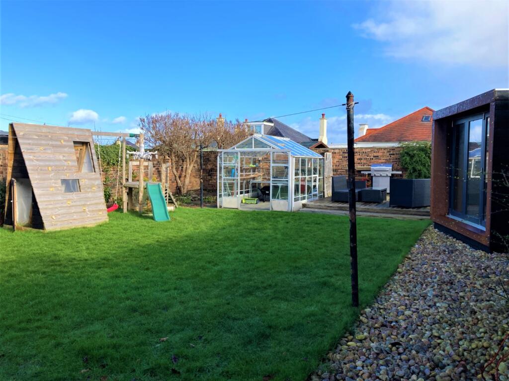 PropertyImages