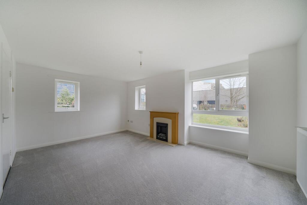 St. Cross Road, Winchester, SO23