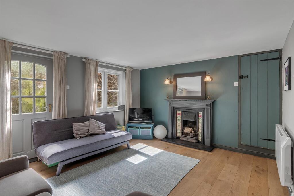 1 Harleston Road Linstead IP19 0LE (8).jpg