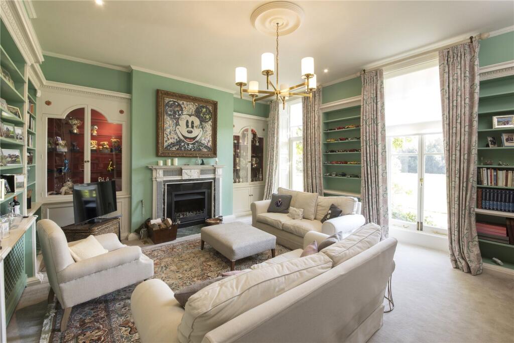 Longparish House
