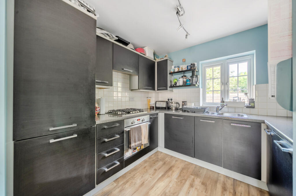 1341884-12-68a837...