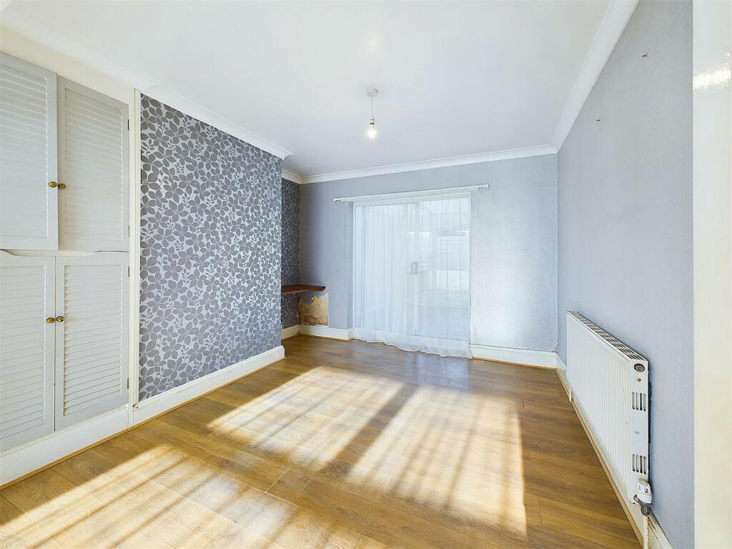 Lounge Rear.