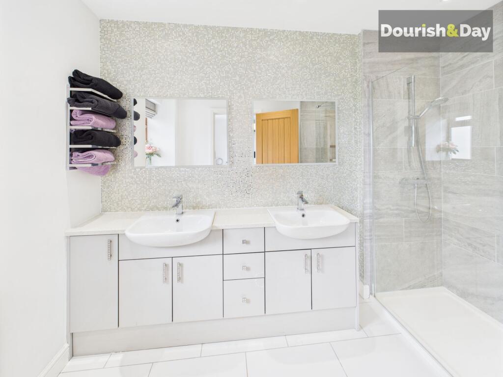 En-Suite Shower Room