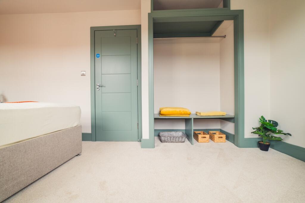 Call 02920 668585 to secure your viewing_12