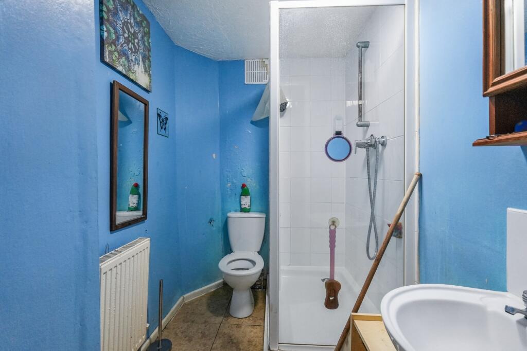 20251117094547 36007579 W8g5W T202511171754.jpg