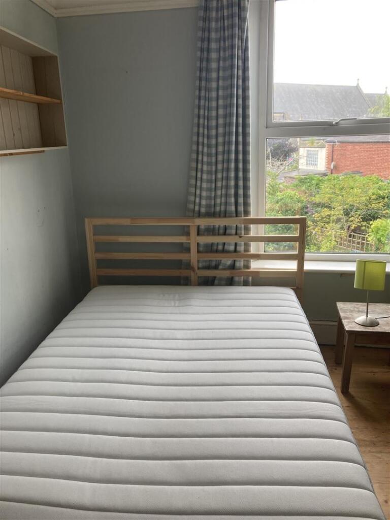 Lodger room 2.jpg