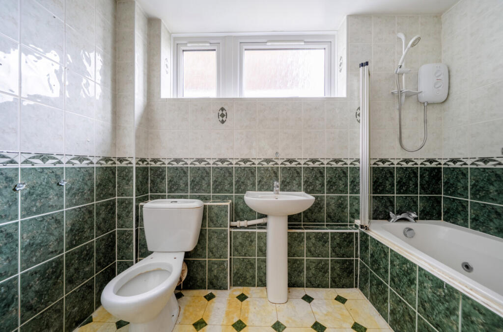 1396595-16-695d0c...