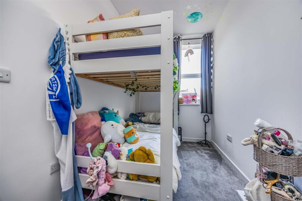 28 Liverpool Road, Portsmouth-Small-PorticoMarketi