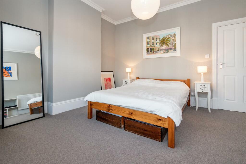 Bedroom 2 Aspect 2
