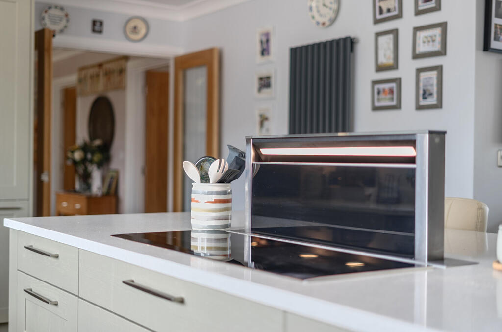 1304671-24-684081...