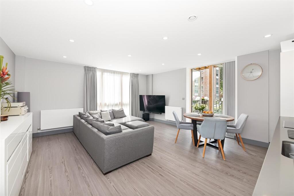 Reception Room/Kitchen