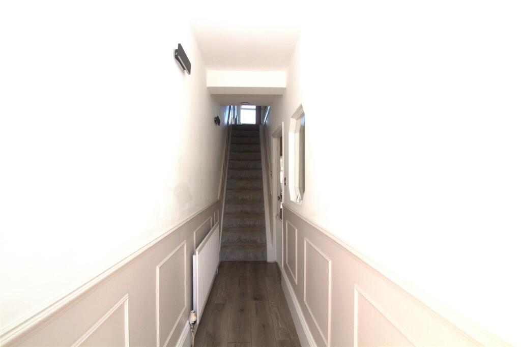 hallway.jpg