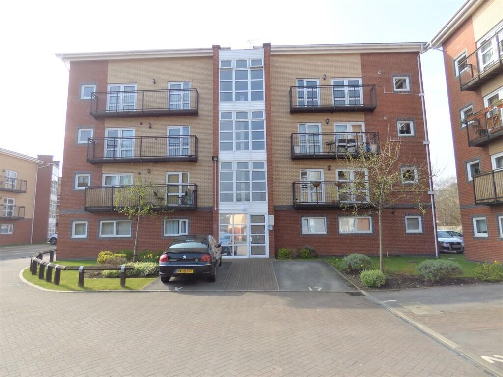 4 Wharf Road, 83 Central