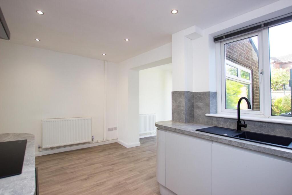 East Park Avenue (19).jpg