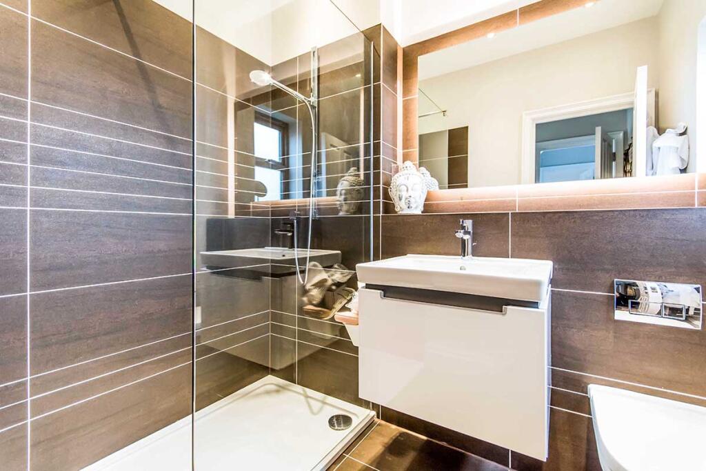 En-Suite Shower Room