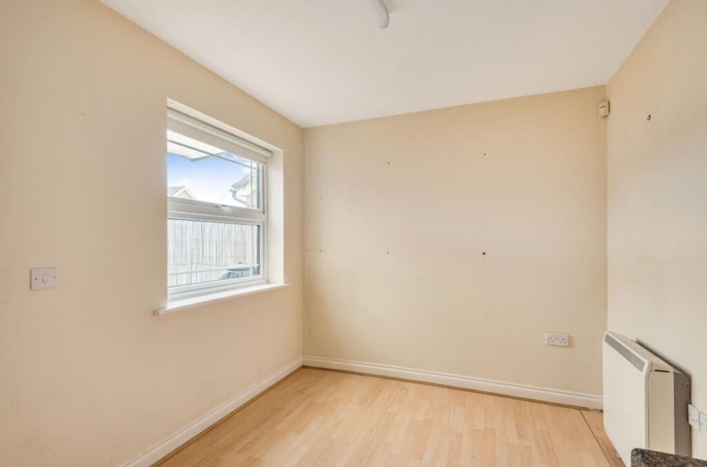 1329141-3-6881ff7e4357e