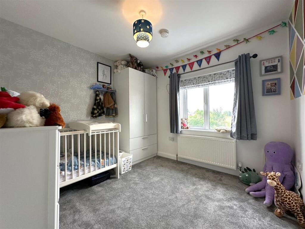 Second Bedroom 432