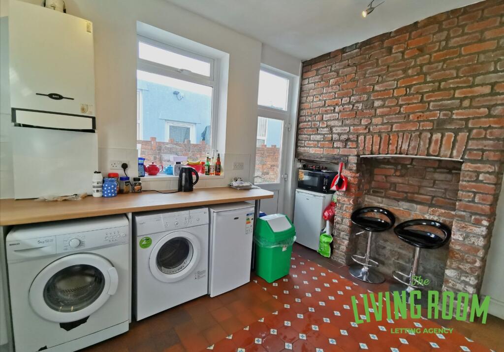 kitchen (3)