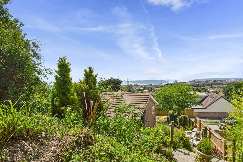 CAM01085G0-PR0583...