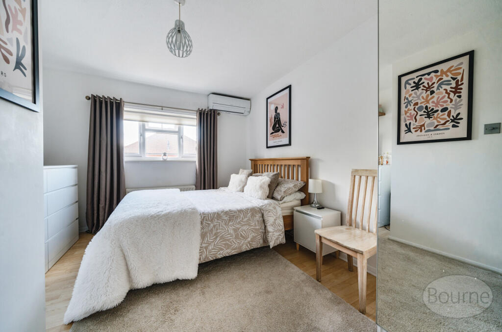 fd66da76-8e67-46c...