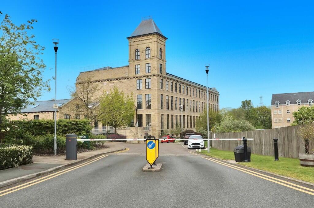 Whitfield Mill, Apperley Bridge, Bradford, BD10 0LP