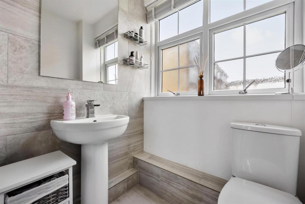 Shower Room/WC